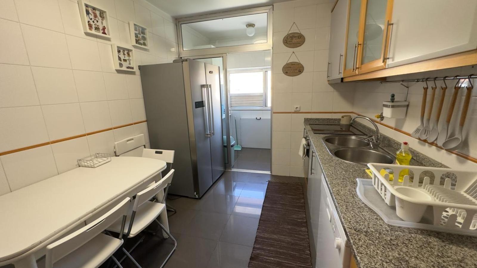 Espacoso T3 Com Terraco & Churrasqueira Campo  Eksteriør billede